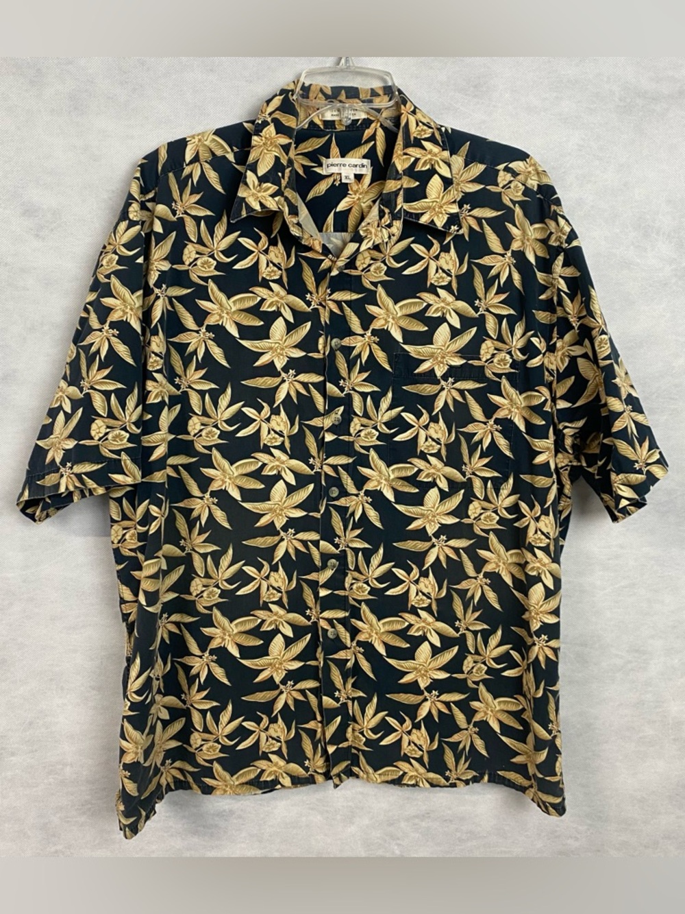 Vtg Pierre Cardin Hawaiian Shirt Men's XL Black Beige Floral Button Up Flaw